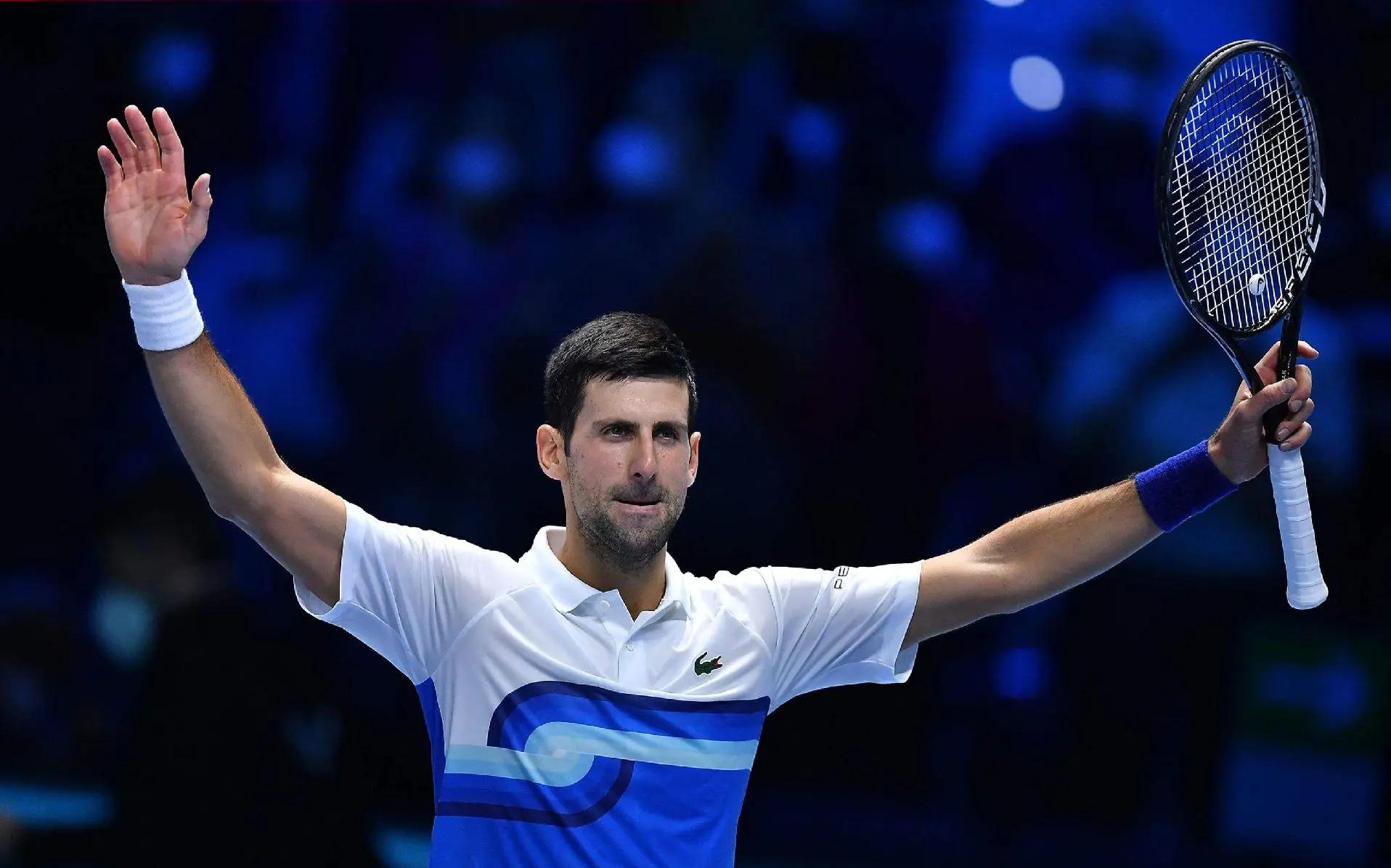 德约科维奇在湖人比赛中夺冠，反败为胜引发热议！