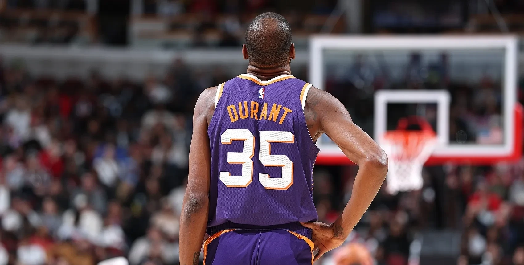 杜兰特重返赛场，表现优异首场状态出色，法国队观众沸腾！