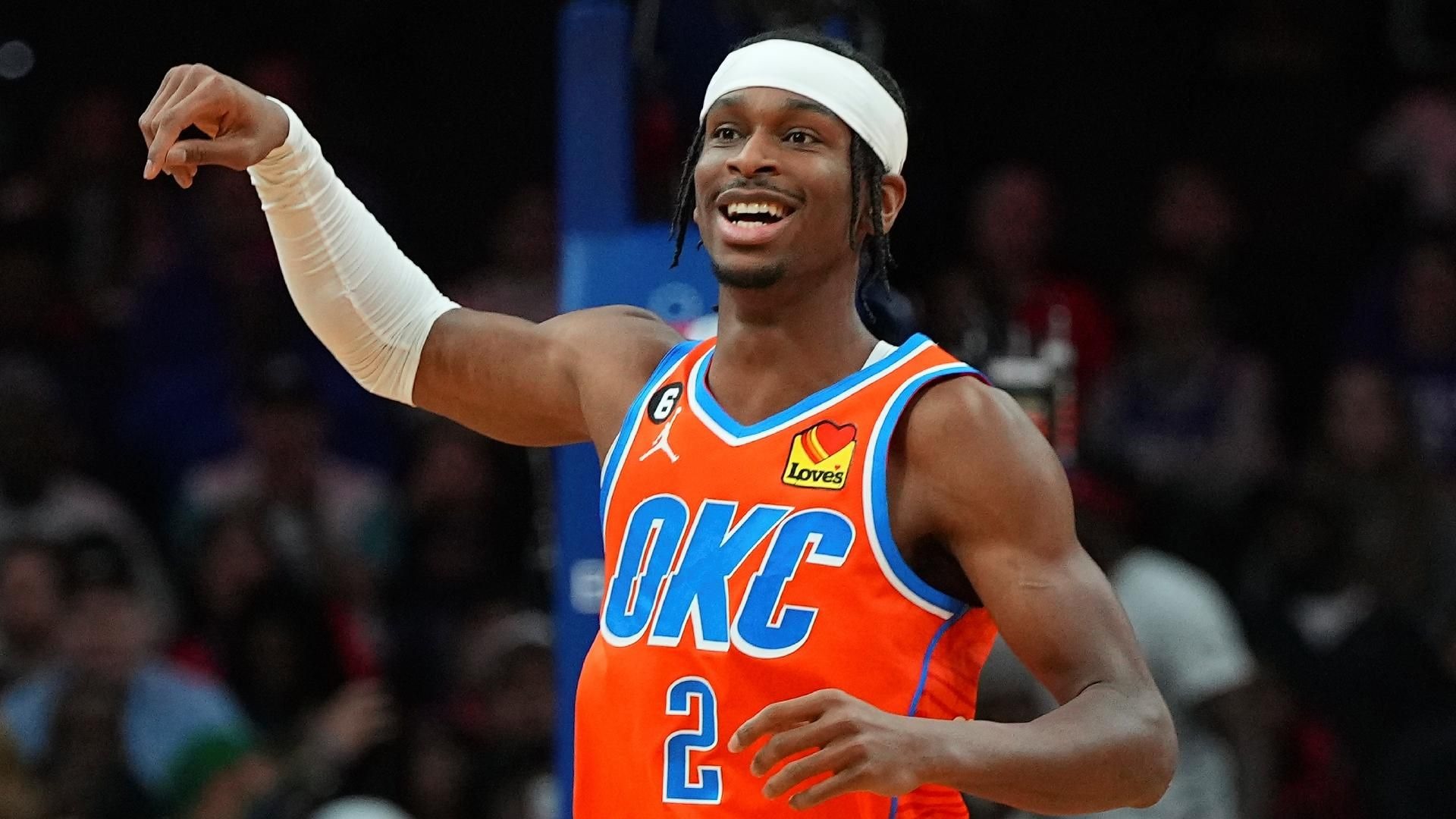 开云-夺冠首场状态出色，RNG观众沸腾！，杜兰特重返赛场热度持续攀升-开云